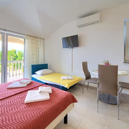 Apartment Apartments Ivica Krk Island Silo (Krk)