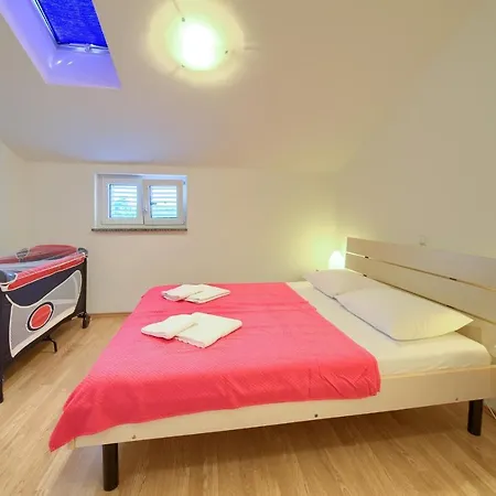 Apartment Apartments Ivica Krk Island Silo (Krk)