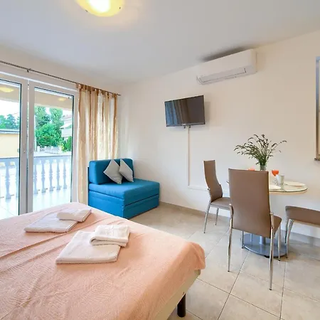 Apartment Apartments Ivica Krk Island *