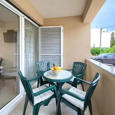 Apartments Ivica Krk Island *